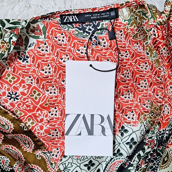 Zara~ Paisley Silk Mini Dress - Picture 10 of 10